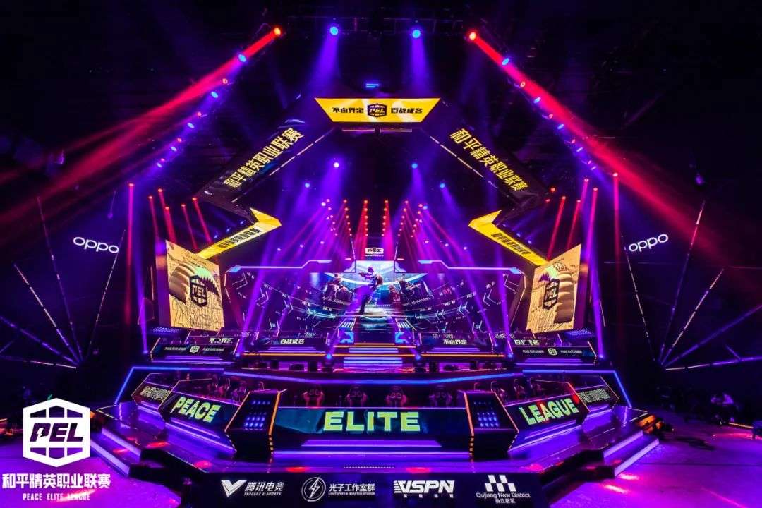 了自己在足 了自己在足